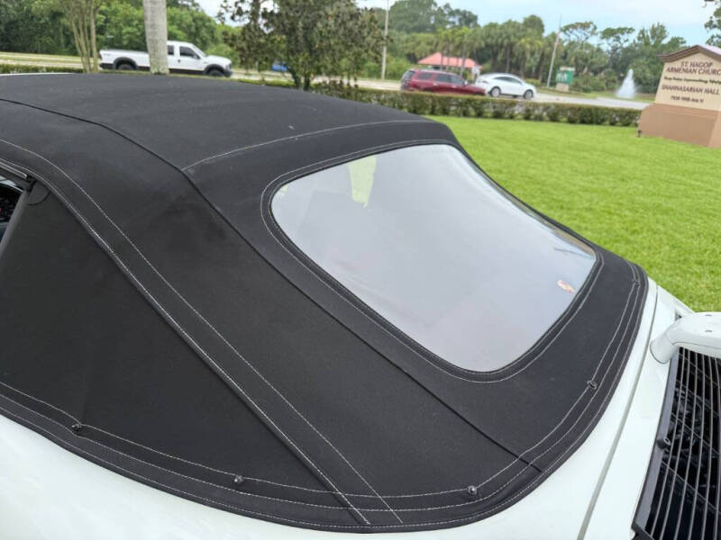 1992 Porsche 911 Carrera 2