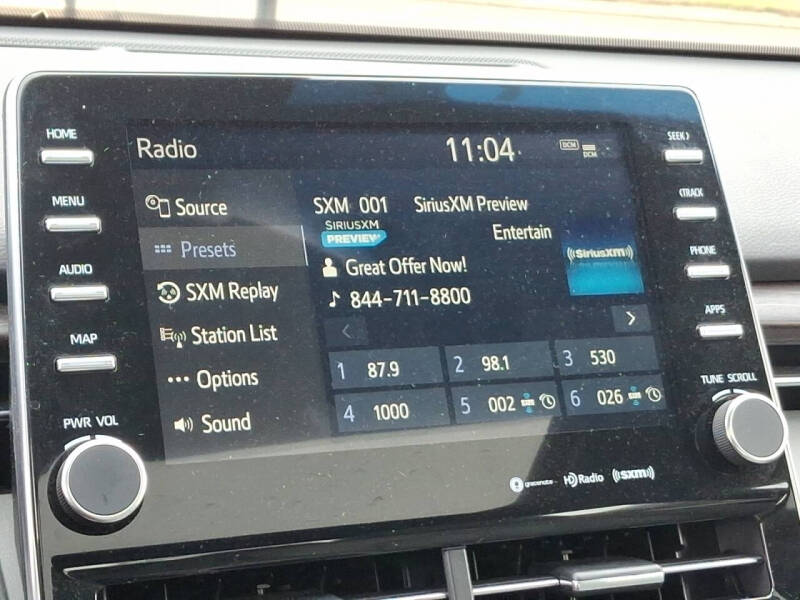 2021 Toyota Avalon XLE