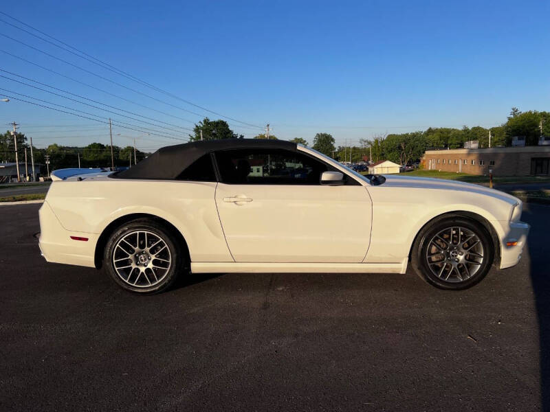 2014 Ford Mustang V6