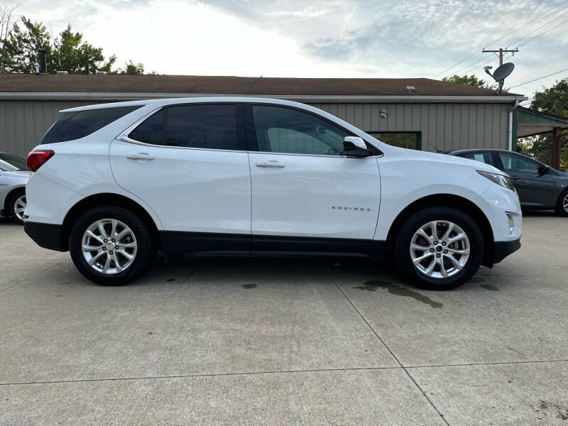 2018 Chevrolet Equinox LT photo 5