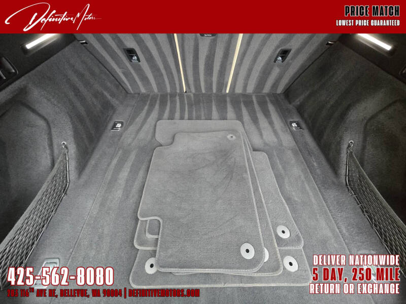 2019 Audi e-tron quattro Prestige