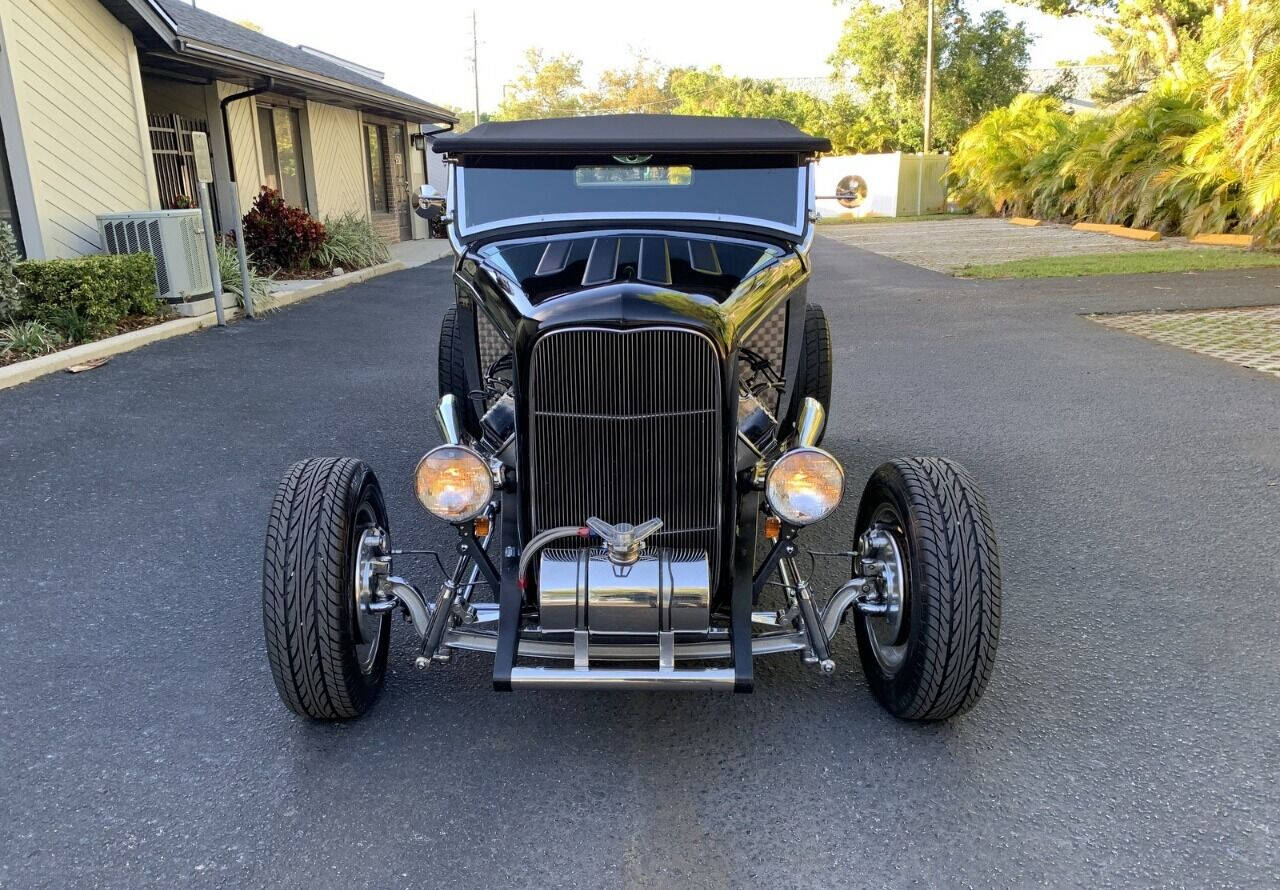 1932 Ford Hi-Boy 42