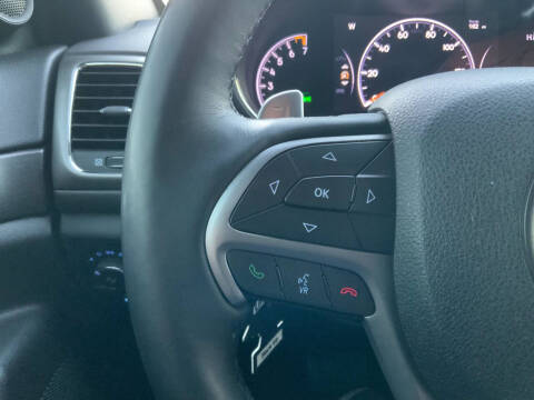 2017 Jeep Grand Cherokee Altitude