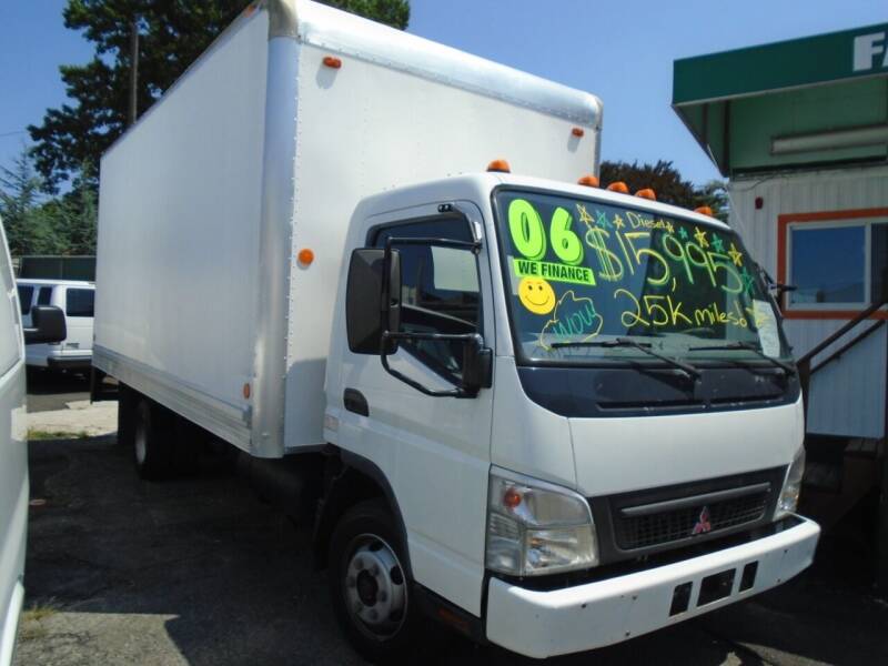 2006 Mitsubishi Fuso FE85D for sale at President Auto Center Inc. in Brooklyn NY