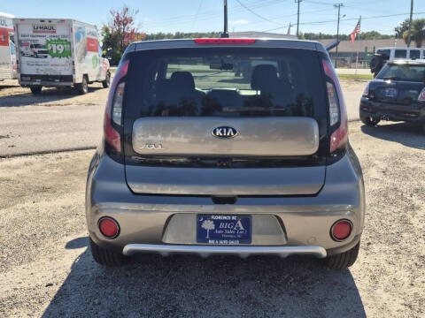 2017 Kia Soul +
