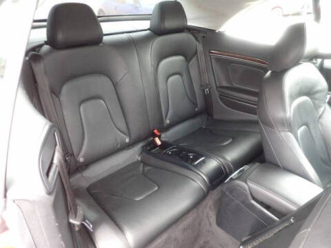 2011 Audi A5 2.0T quattro Premium Plus