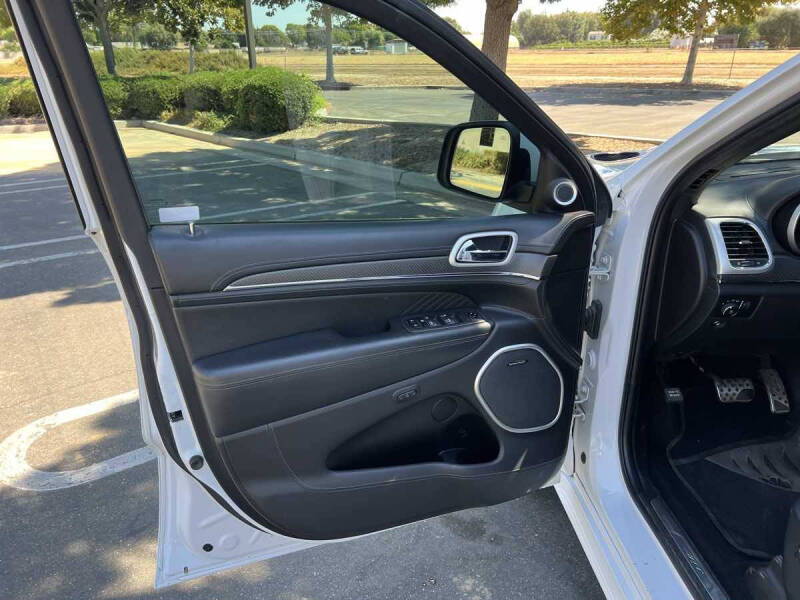 2021 Jeep Grand Cherokee SRT