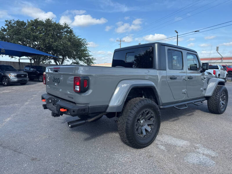 2021 Jeep Gladiator Sport
