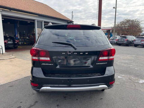 2020 Dodge Journey Crossroad