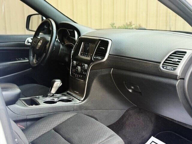 2018 Jeep Grand Cherokee Laredo