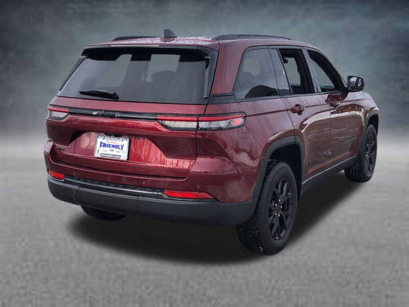 2024 Jeep Grand Cherokee Altitude