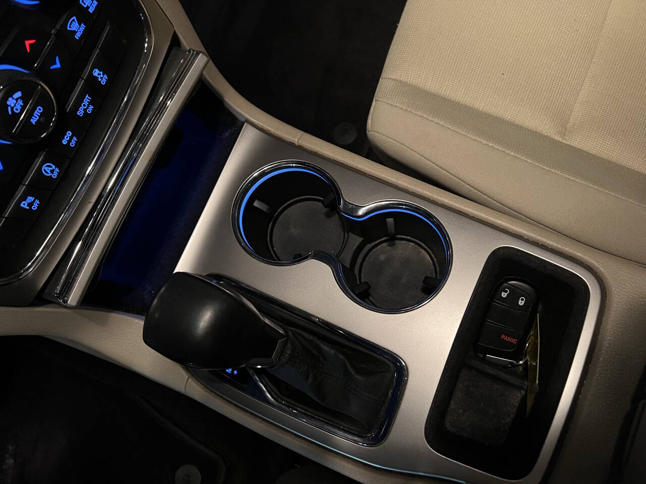 JeepGrand Cherokee24