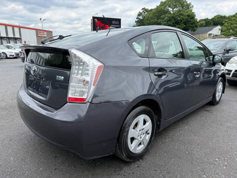 2014 Toyota Prius Two