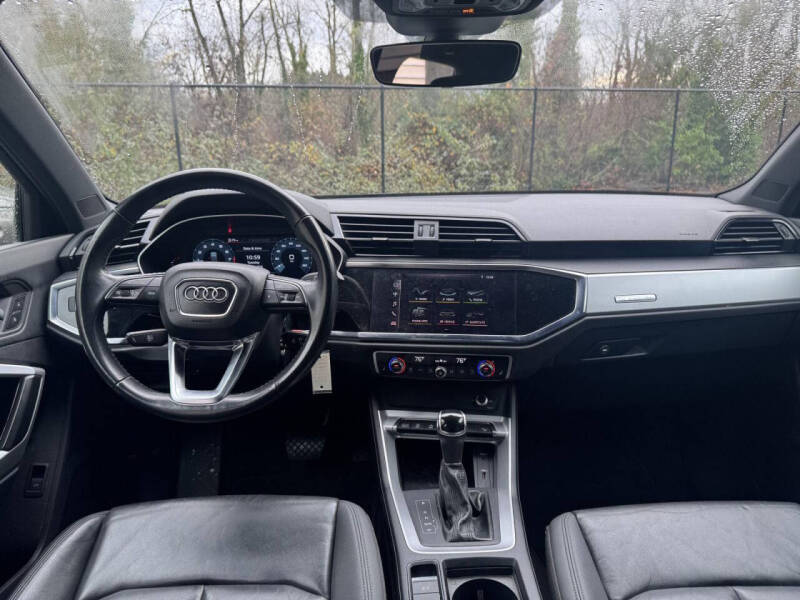 2020 Audi Q3 quattro Premium 45 TFSI