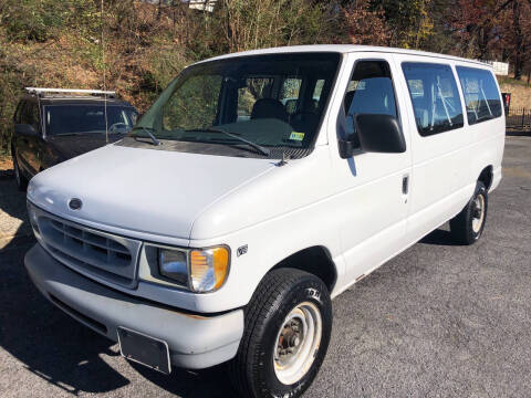 1998 Ford E-350 for sale at J & J Autoville Inc. in Roanoke VA