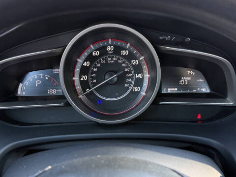 2015 Mazda MAZDA3 i Sport