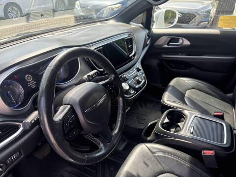 2019 Chrysler Pacifica Touring L Plus