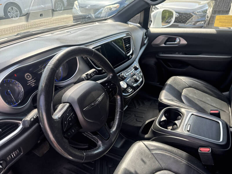 2019 Chrysler Pacifica Touring L Plus