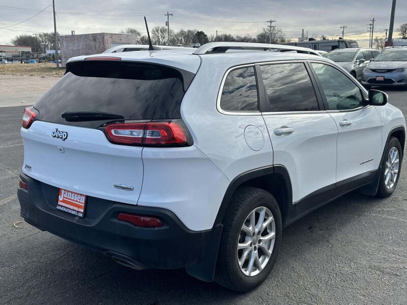 2016 Jeep Cherokee Latitude