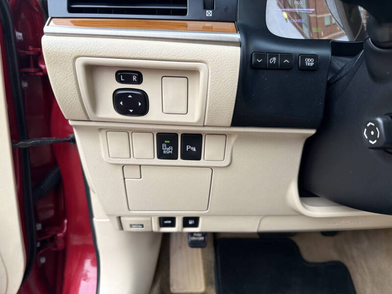 2014 Lexus ES 300h