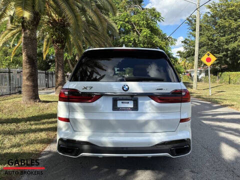 2020 BMW X7 xDrive40i