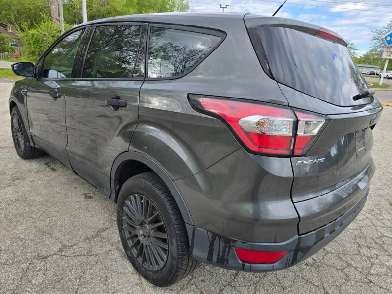 2017 Ford Escape S