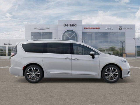 2026 Chrysler Pacifica Pinnacle