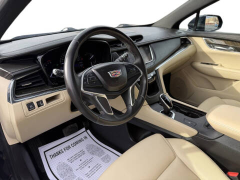 2017 Cadillac XT5