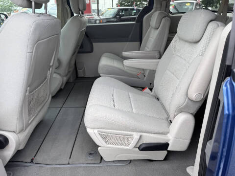 2010 Dodge Grand Caravan Hero