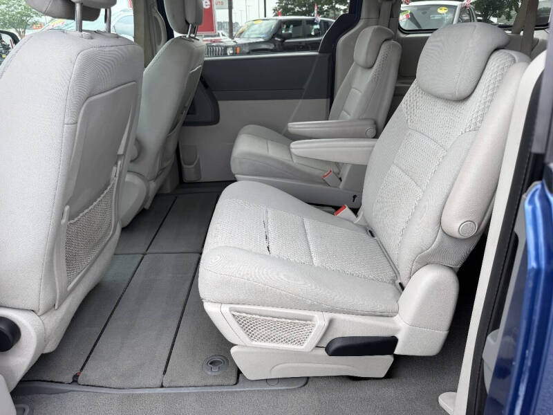 2010 Dodge Grand Caravan Hero