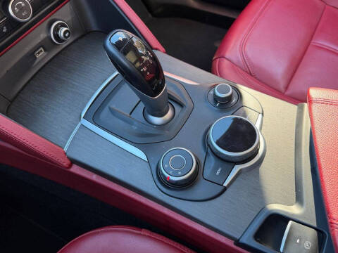 2019 Alfa Romeo Stelvio Ti