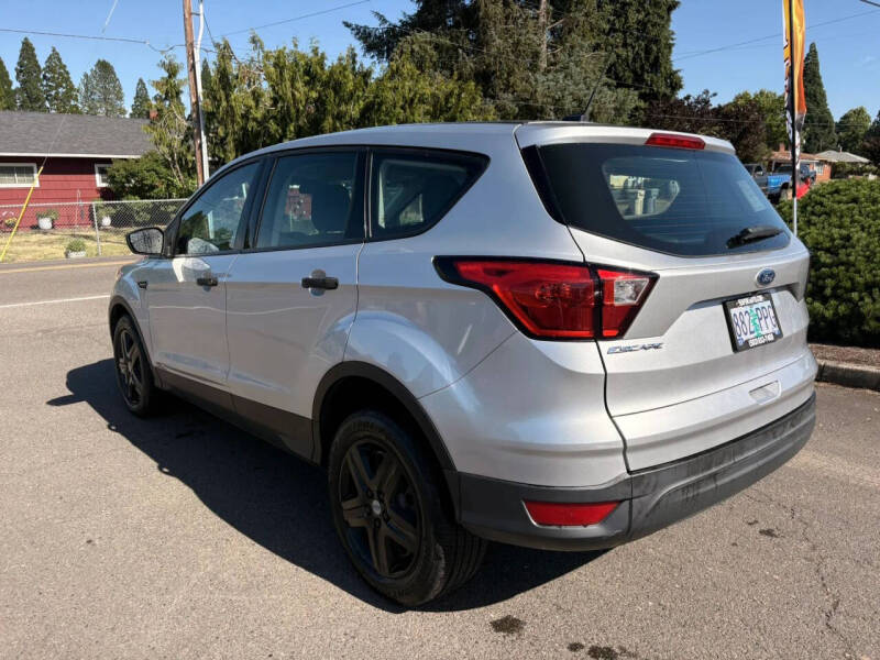 2019 Ford Escape S