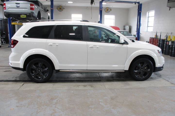 2019 Dodge Journey Crossroad