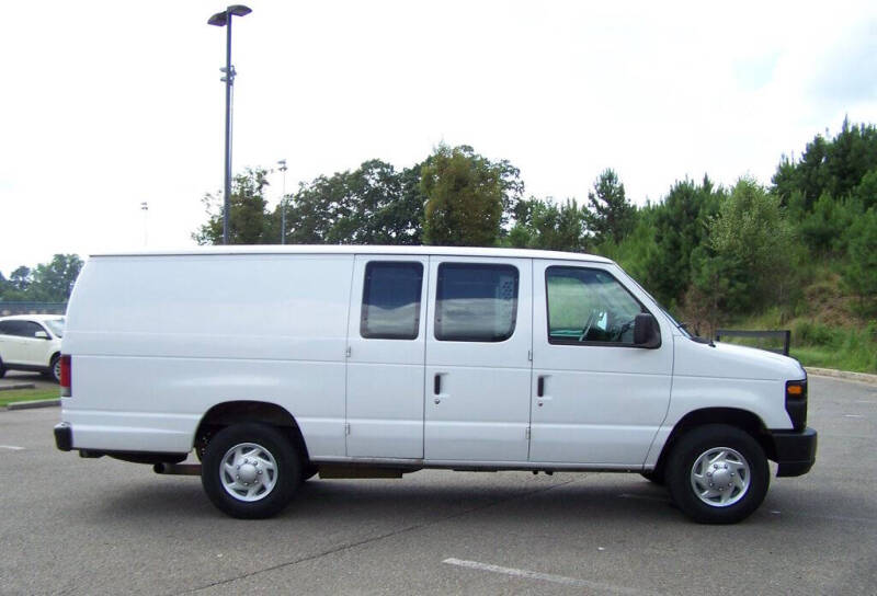 2010 Ford E-Series E-350 SD