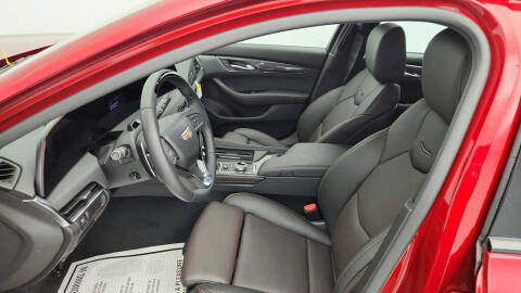 2025 Cadillac CT5 Sport