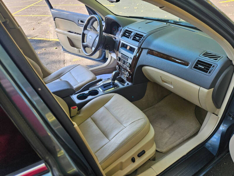 2011 Ford Fusion SEL