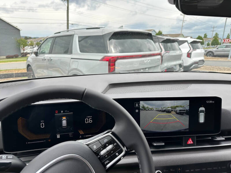 2026 Kia Carnival EX