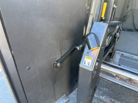 2006 Ford E-Series E-250