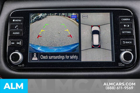 2022 Nissan Kicks SR