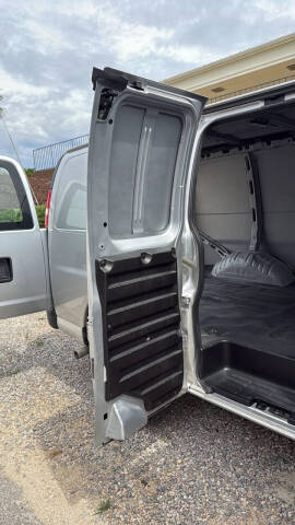 2018 Chevrolet Express 2500