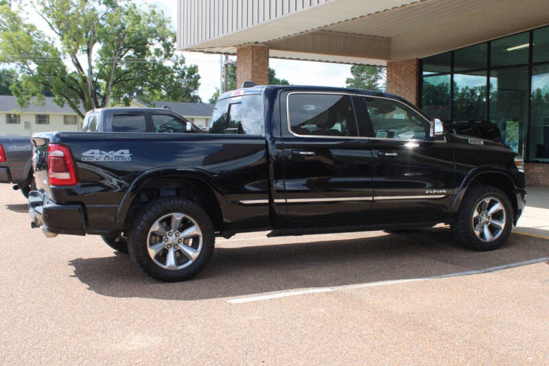 Used 2020 RAM Ram 1500 Pickup Limited with VIN 1C6SRFPM0LN220280 for sale in Natchez, MS