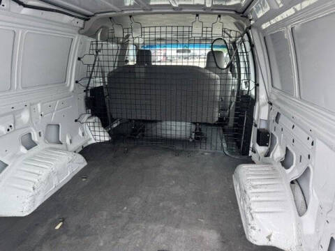 2011 Ford E-Series E-250