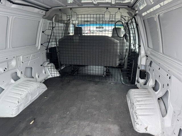 2011 Ford E-Series E-250