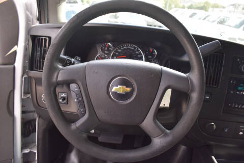 2017 Chevrolet Express 2500