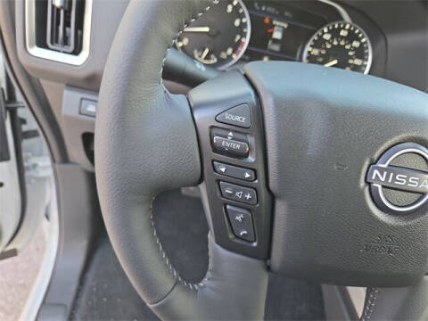 2025 Nissan Frontier SV