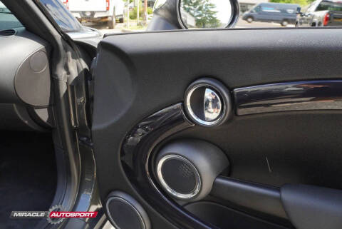 2011 MINI Cooper John Cooper Works
