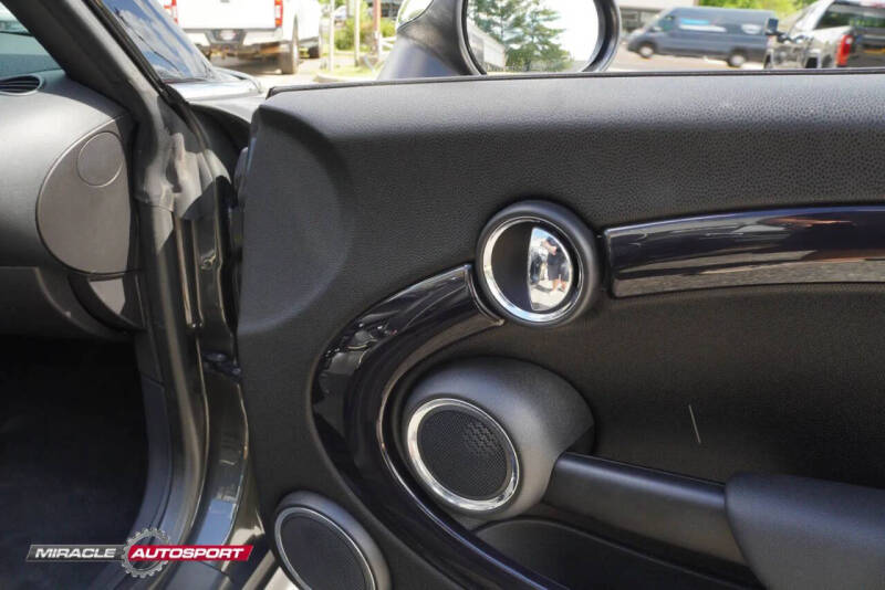 2011 MINI Cooper John Cooper Works
