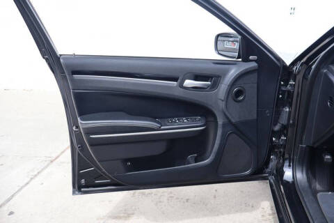 2019 Chrysler 300 S