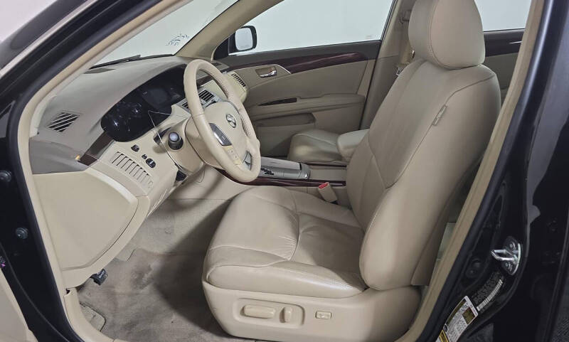 2008 Toyota Avalon XLS