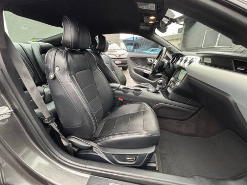 2016 Ford Mustang EcoBoost Premium